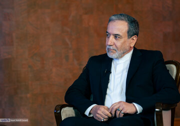 عراقچی: گفتوگوها با آمریکا در مسیر درست پیش میرود عراقچی: گفتوگوها با آمریکا در مسیر درست پیش میرود