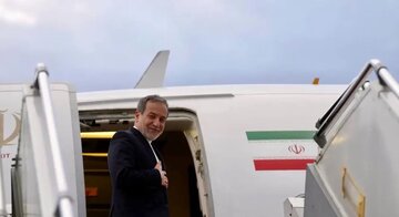 عراقچی وارد رم شد عراقچی وارد رم شد