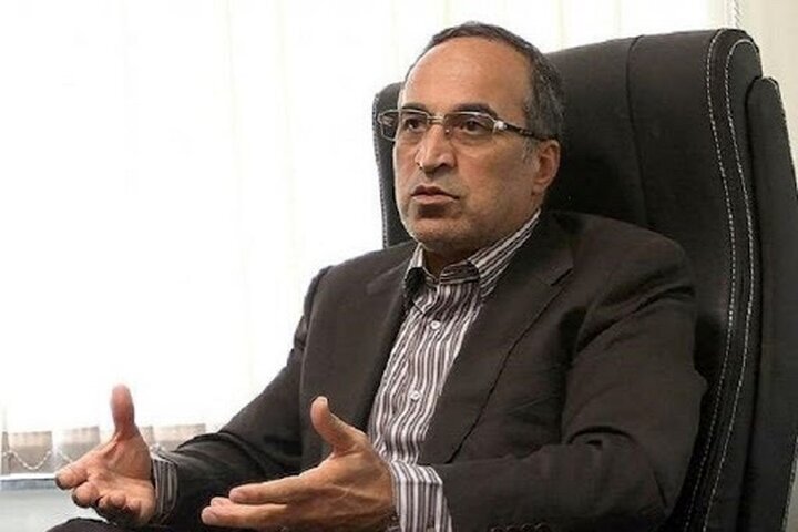 سیدورف برای بعضیها سود داشت؛ استقلال گرفتار آزمون و خطاست