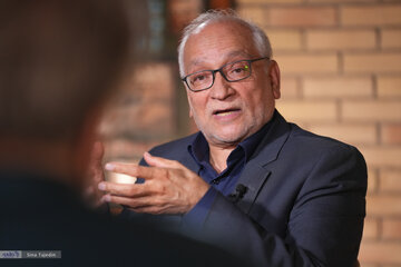 مرعشی: رضاخان بهنوعی منجی ایران شد چون.../ قدرتهای اصلی جهان تصمیم گرفتهاند که جغرافیای منطقه ما تغییر نکند/ خطری به نام تجزیه ایران وجود ندارد مرعشی: رضاخان بهنوعی منجی ایران شد چون.../ قدرتهای اصلی جهان تصمیم گرفتهاند که جغرافیای منطقه ما تغییر نکند/ خطری به نام تجزیه ایران وجود ندارد