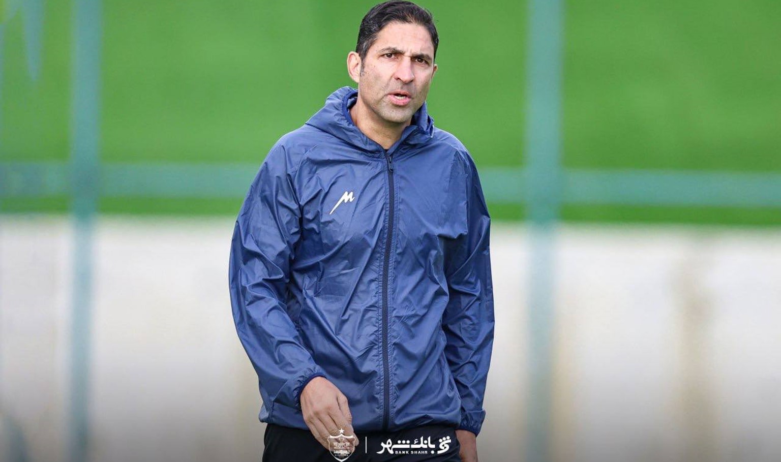 وحید هاشمیان بهدنبال تاکتیک؛ تیم پرسپولیس کامل بسته شده؟ وحید هاشمیان بهدنبال تاکتیک؛ تیم پرسپولیس کامل بسته شده؟