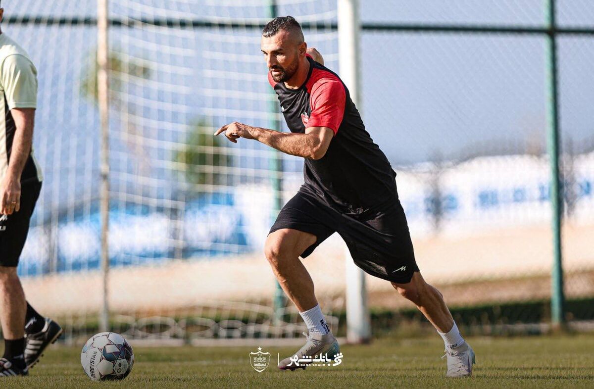 هاشمیان مشکلی با جدایی این ستاره ندارد هاشمیان مشکلی با جدایی این ستاره ندارد