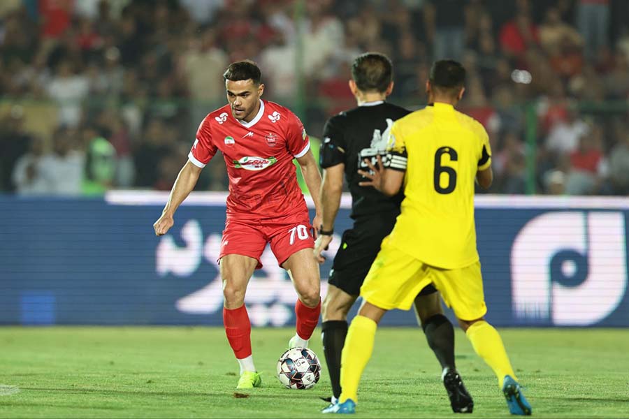 اوستون اورونوف - پرسپولیس - لیگ برتر - فوتبال ایران