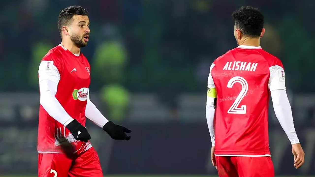 تکذیب یک شایعه جنجالی درباره کاپیتانهای پرسپولیس و سرژ اوریه! تکذیب یک شایعه جنجالی درباره کاپیتانهای پرسپولیس و سرژ اوریه!