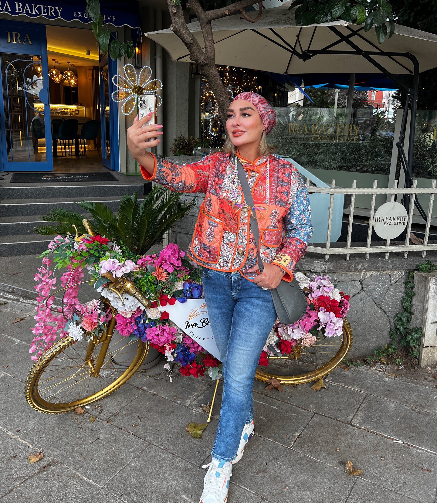 photo_2025-10-19_00-02-52