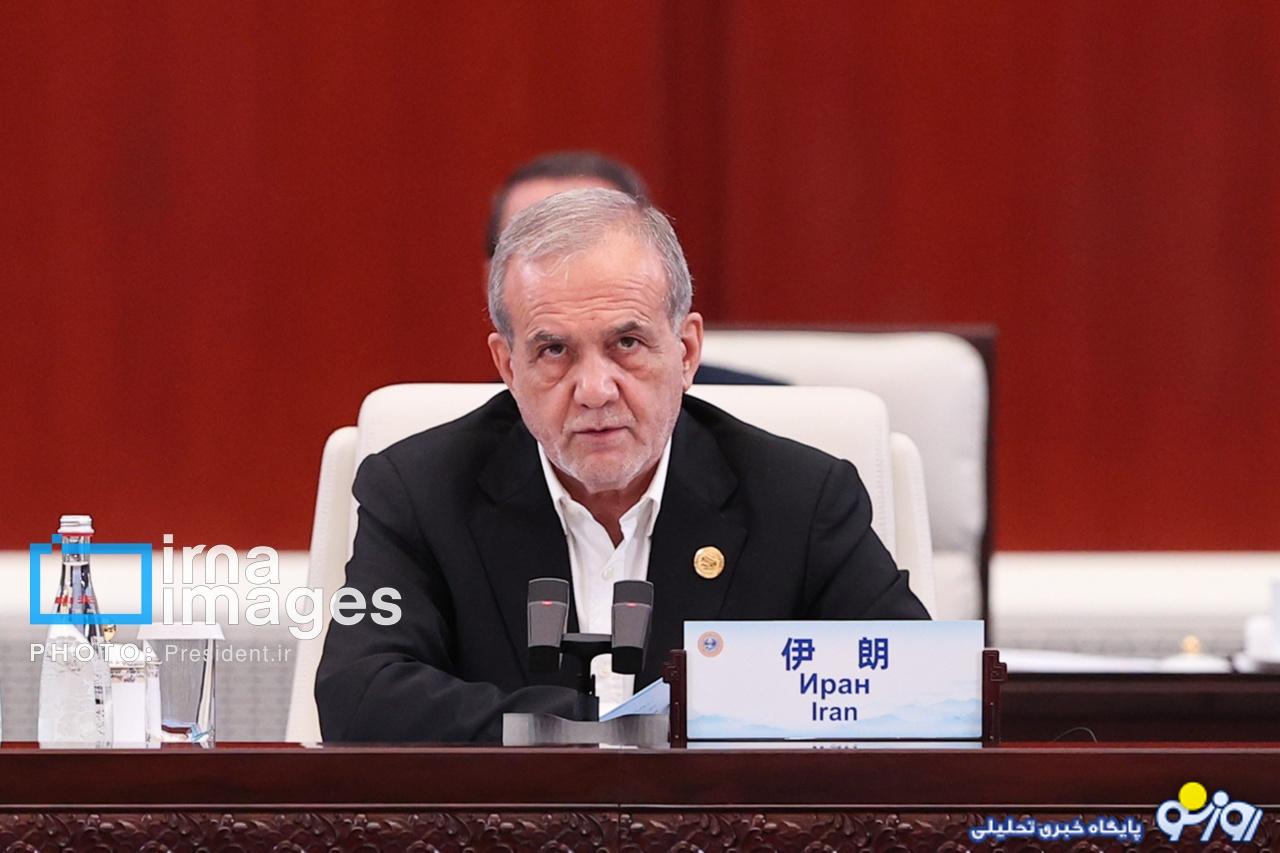 پزشکیان: اگر تحریم‌ها رفع شوند، امکان گفت‌و‌گو و مذاکره وجود دارد/مردم ایران بمب اتم می خواهند ولی سیاست رهبری این نیست