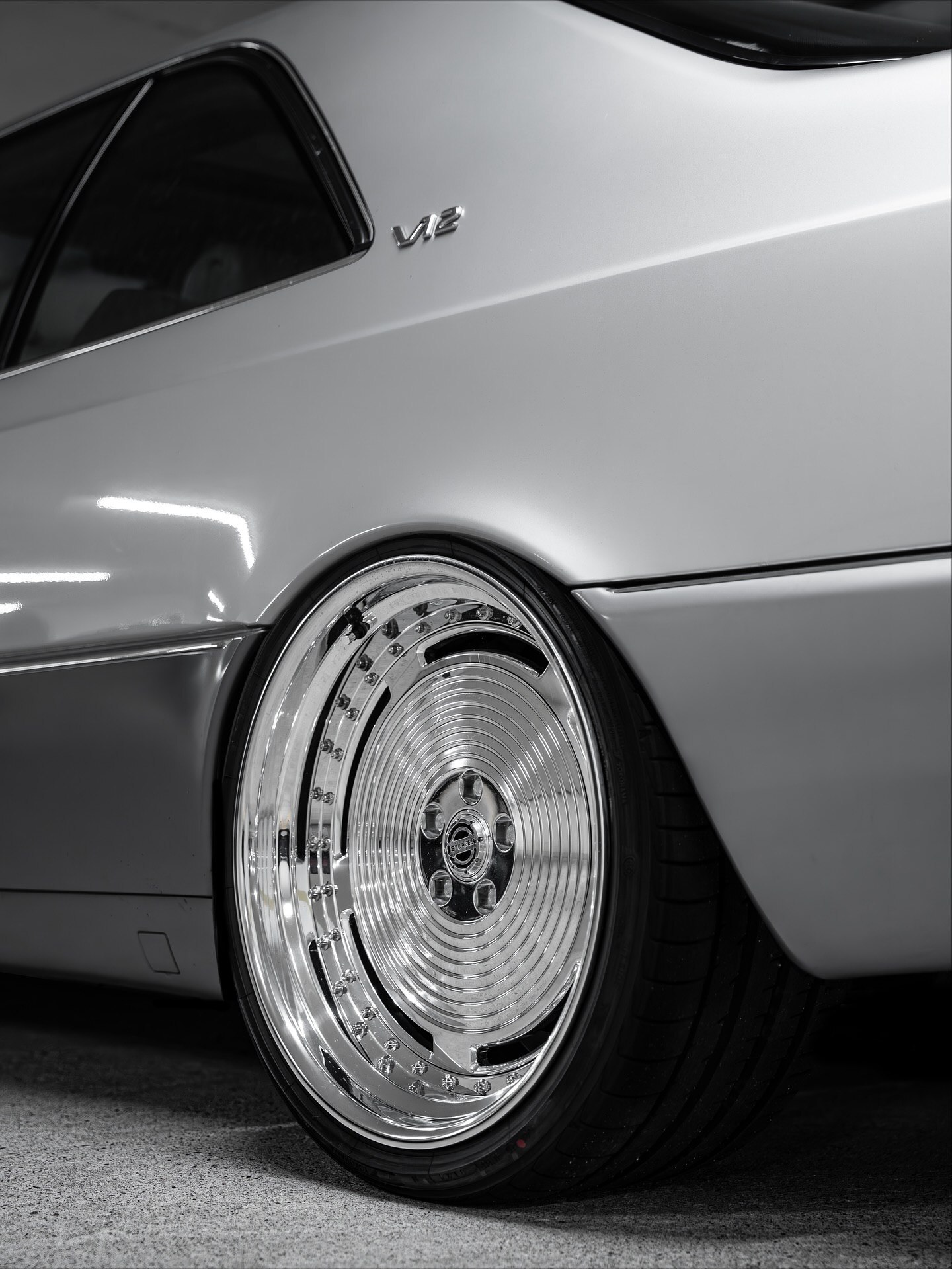 تصاویری از مرسدس بنز S600 کوپه مجهز به موتور V12