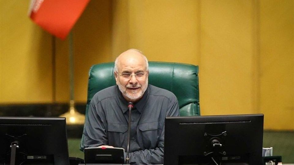 نامه به قالیباف درباره معلمان حق التدریس نامه به قالیباف درباره معلمان حق التدریس