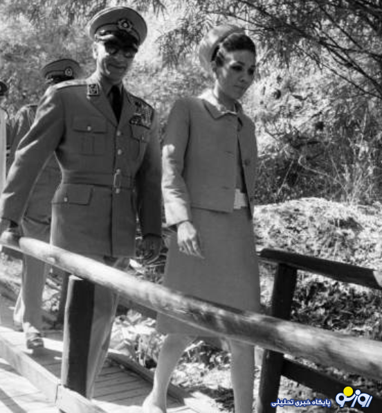 قدم زدن محمدرضا پهلوی و فرح دیبا ۵۸ سال پیش در بانکوک