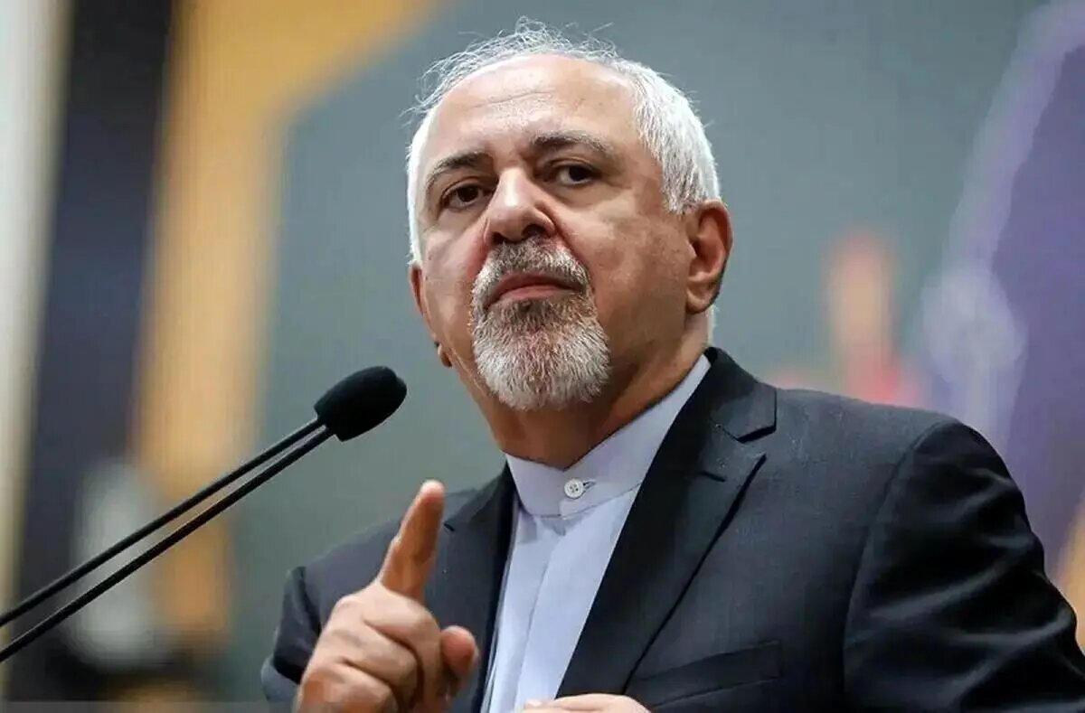 سخنان ظریف در دوحه روزنامه اصولگرا را به وجد آورد: باید از ظرفیت او استفاده کرد سخنان ظریف در دوحه روزنامه اصولگرا را به وجد آورد: باید از ظرفیت او استفاده کرد