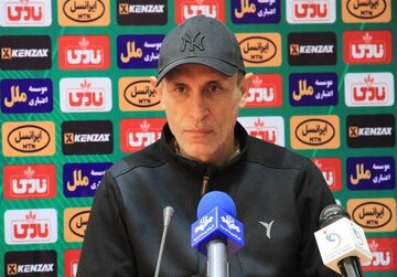 گلمحمدی: تساوی بدون گل برای ما نتیجه بدی نیست گلمحمدی: تساوی بدون گل برای ما نتیجه بدی نیست