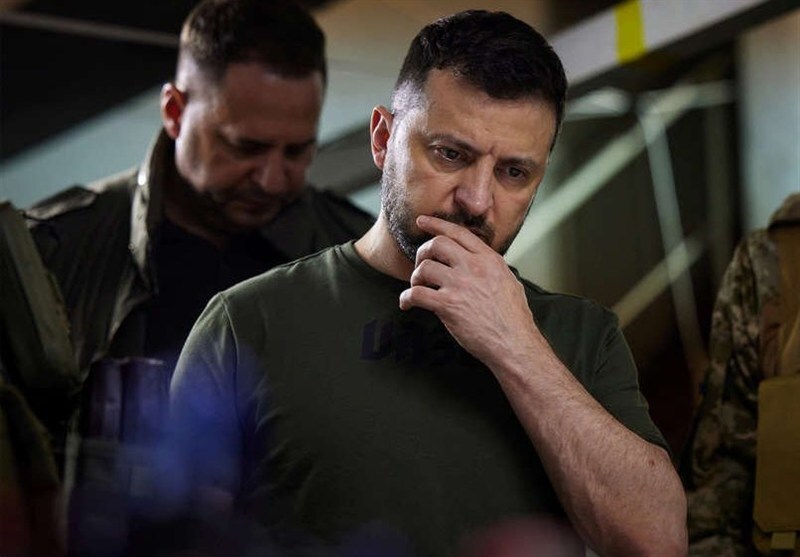 زلنسکی: آمریکا میخواهد تا کریسمس به توافق با اوکراین برسد اما شکافهای مهمی بر سر مسائل مربوط به قلمرو و تضمینهای امنیتی باقی مانده / تنها گزینه برای آتشبس امضای یک توافق چارچوبی است زلنسکی: آمریکا میخواهد تا کریسمس به توافق با اوکراین برسد اما شکافهای مهمی بر سر مسائل مربوط به قلمرو و تضمینهای امنیتی باقی مانده / تنها گزینه برای آتشبس امضای یک توافق چارچوبی است