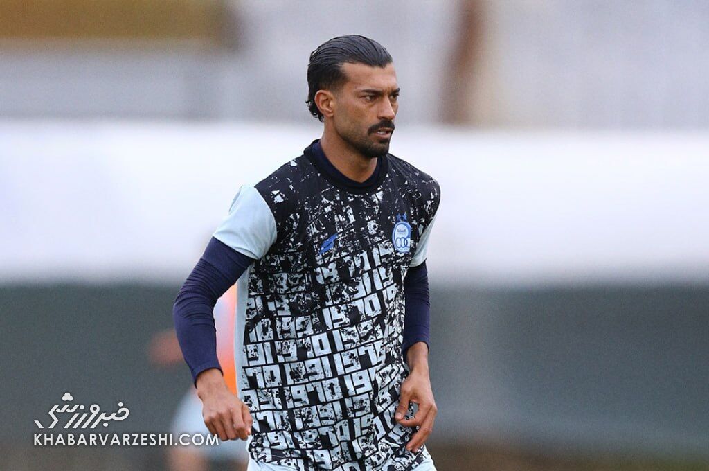 اعتراض خاموش رامین رضاییان زیر پل؛ پاسخ غیرمستقیم به نیمکت‌نشینی؟