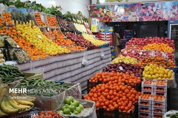 قیمت جدید میوه و سبزی اعلام شد/ قیمت خیار از ۹۰ هزار تومان گذشت قیمت جدید میوه و سبزی اعلام شد/ قیمت خیار از ۹۰ هزار تومان گذشت