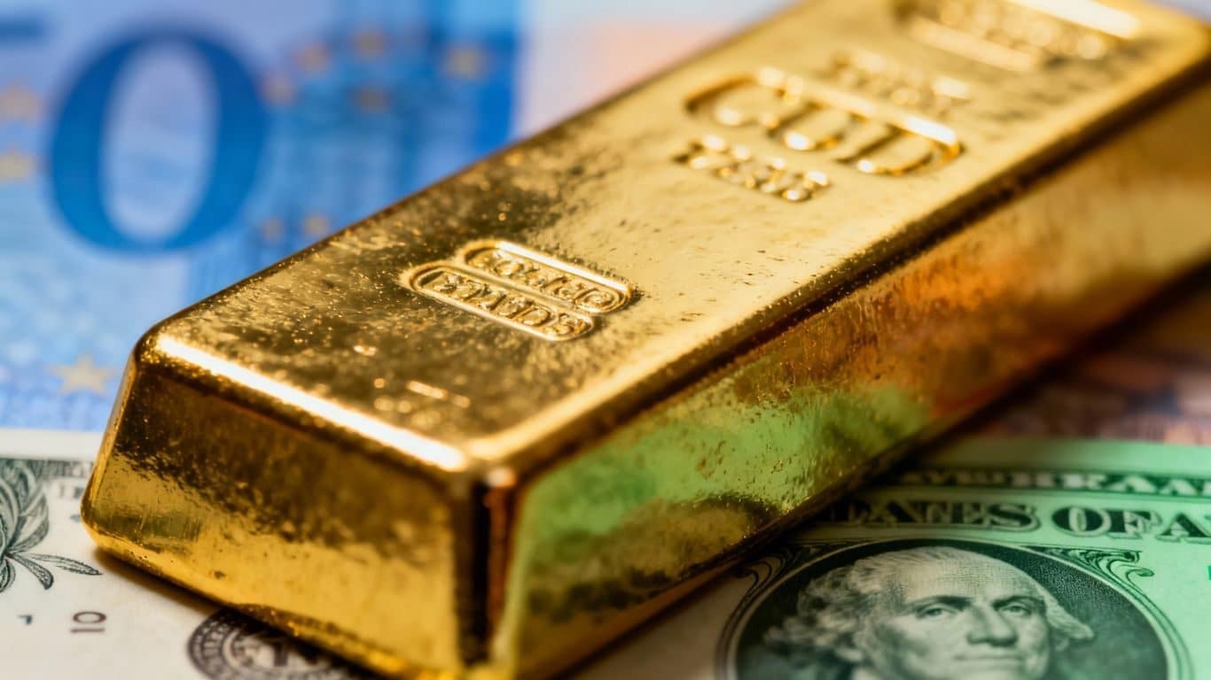 قیمت دلار و طلا